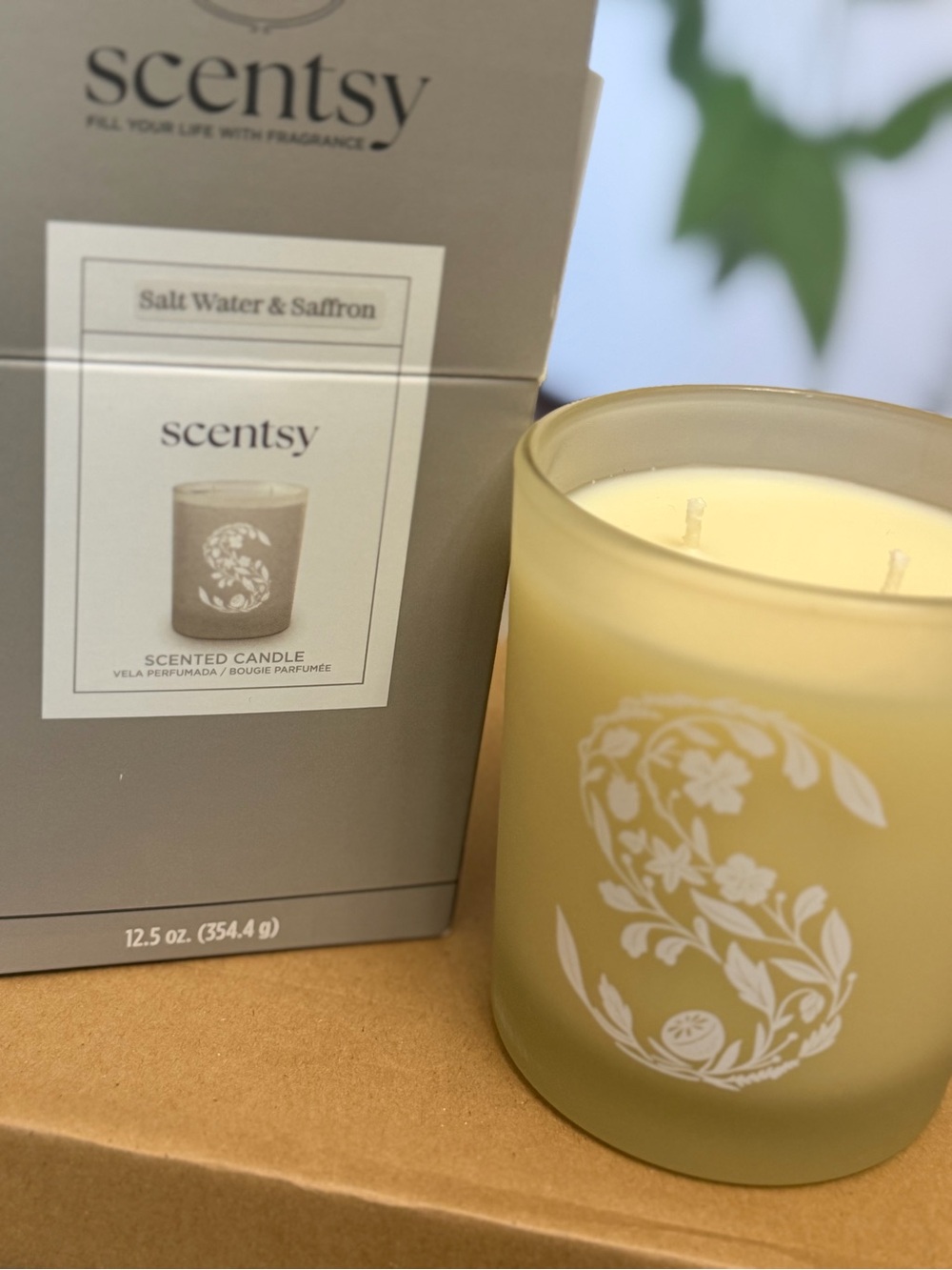 Scentsy Salt Water & Saffron Yellow Frosted Glass Candle